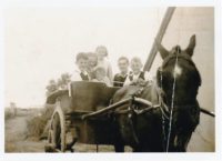 abt 1947 Dad Michael Hassett with his 5 siblings in Cromane